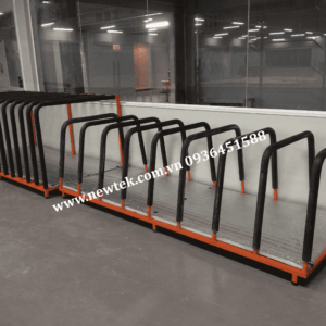 Kệ Automobile để kính ô tô