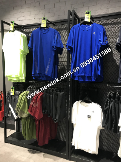 Kệ Thời Trang – Áp Tường W1